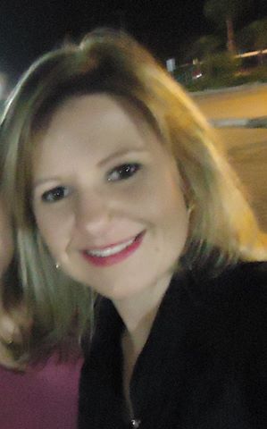 Profile picture of Andréia