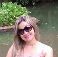 Profile picture of Flávia